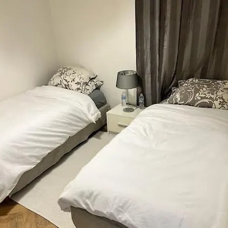 Maison De Centre 펜션 칸느