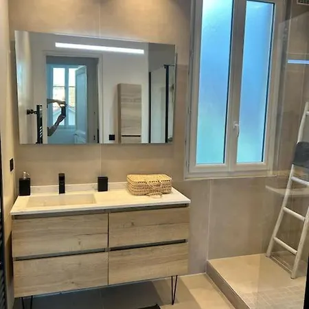 펜션 Maison De Centre 칸느